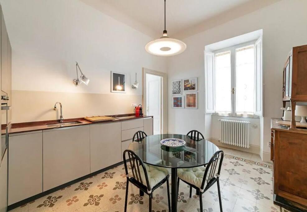 Elegant And Spacious In - Metro B1 Rome