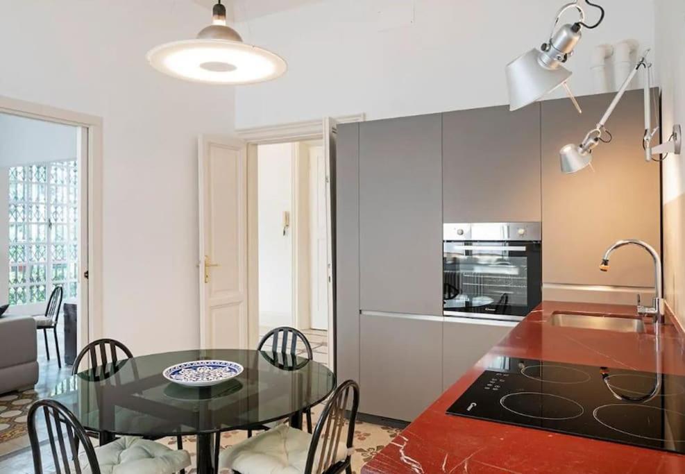 Elegant And Spacious In - Metro B1 * Rome